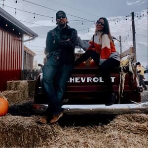 Meet your Posher, Deejay